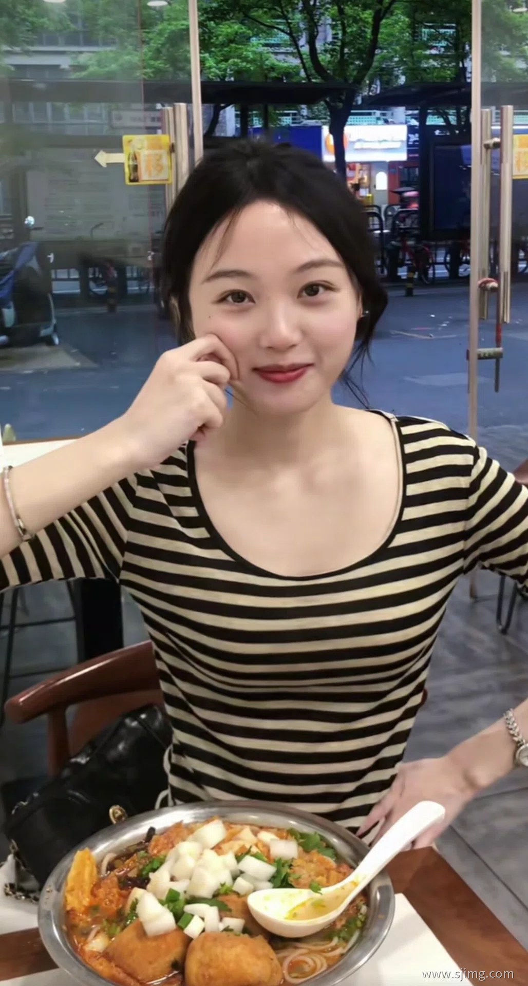 4K高清美女手机平板壁纸
