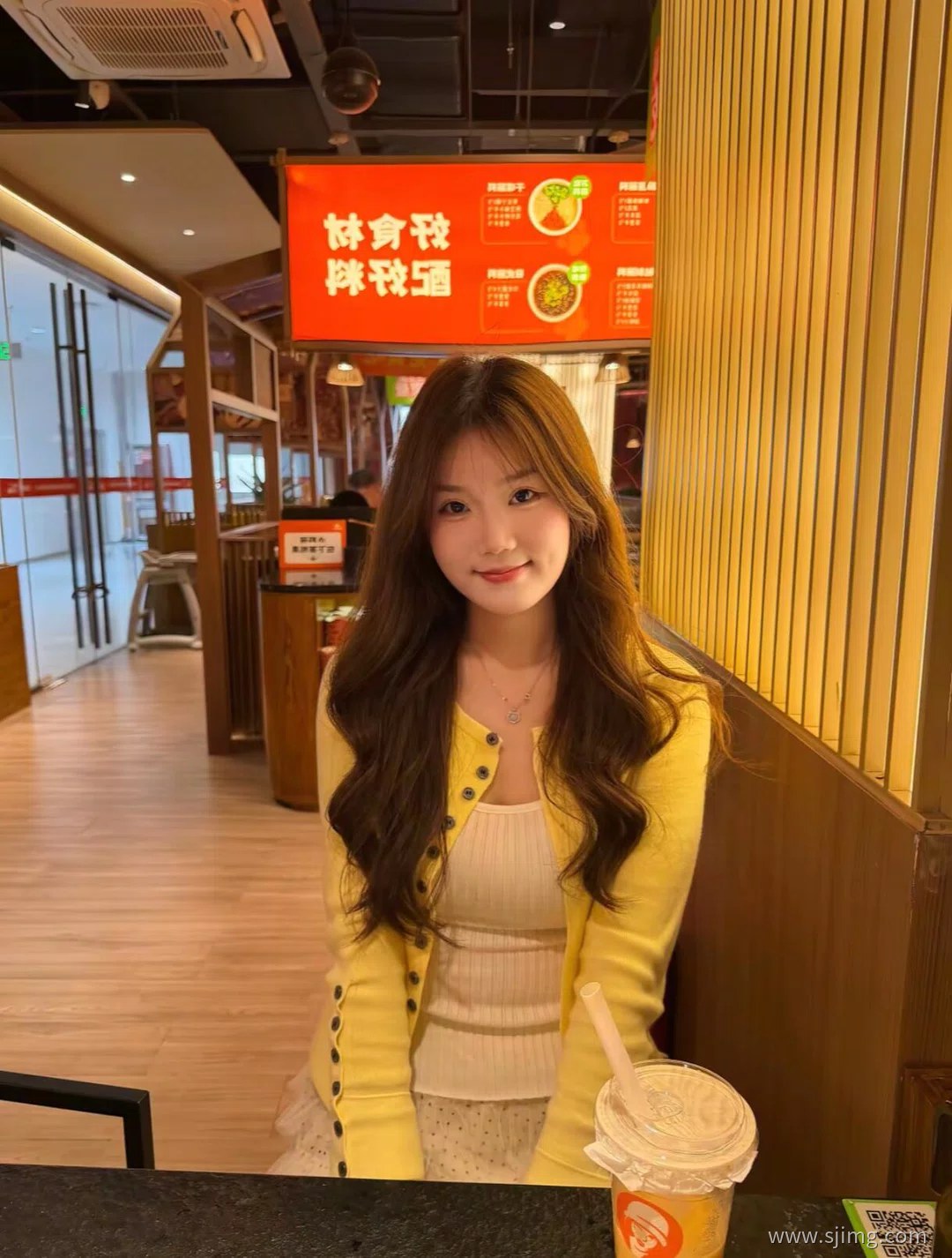 4K高清美女手机平板壁纸
