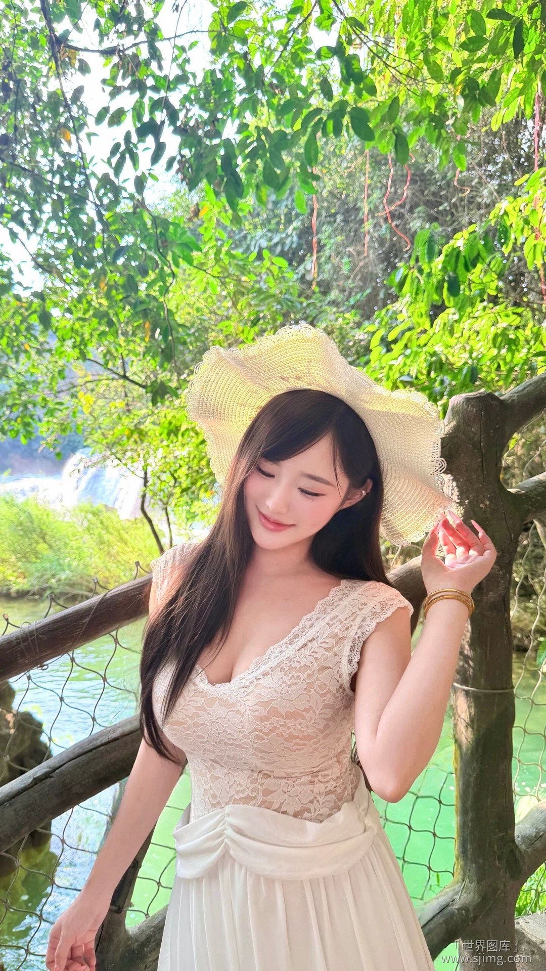 漂亮美女与风景 4K高清手机壁纸